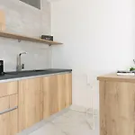 Karat Apartahotel