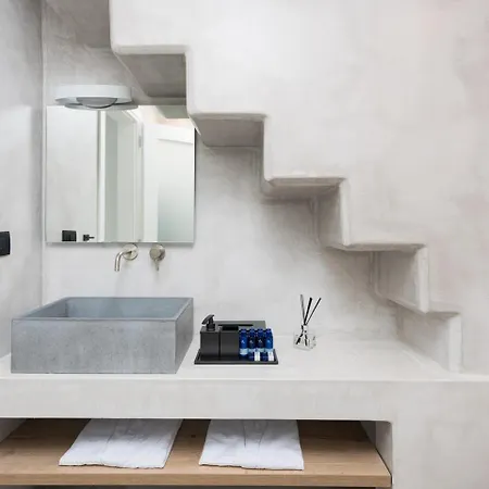 Karat Aparthotel 3*