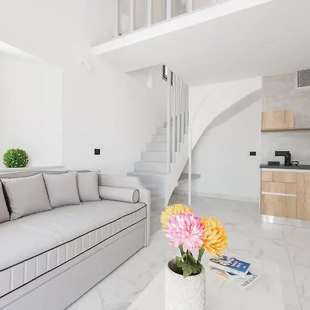 Karat Hotel apartamentowy 4*