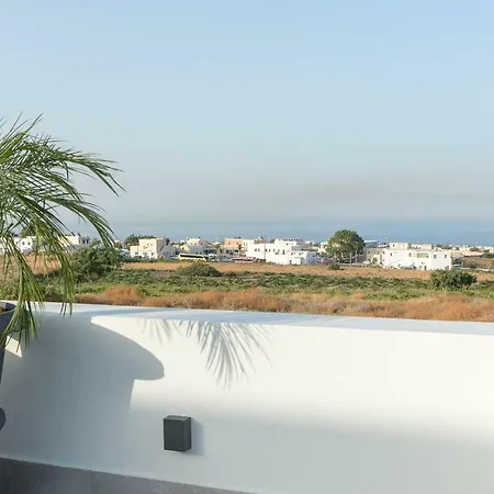 Karat Aparthotel 3*