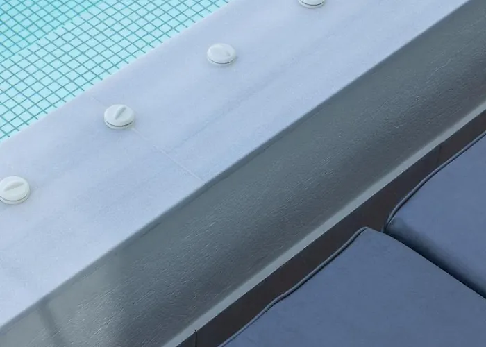 Aparthotel Karat Vóthon